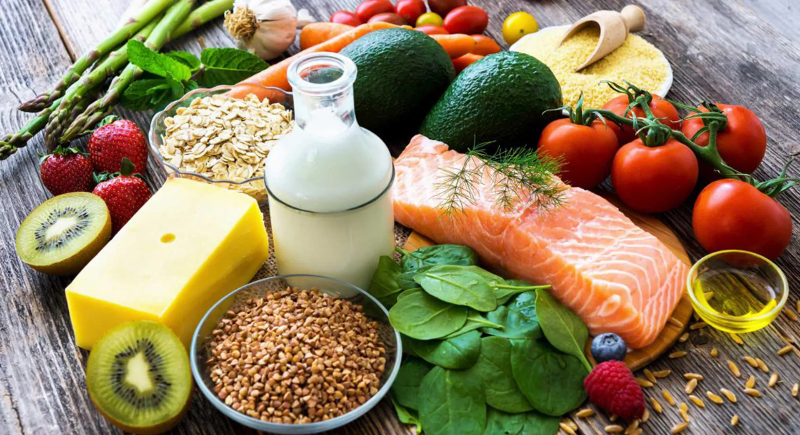 Uống nước gì tốt cho tóc? 5 loại đồ uống giúp tóc khỏe đẹp 9 Bổ sung thực phẩm tốt cho tóc