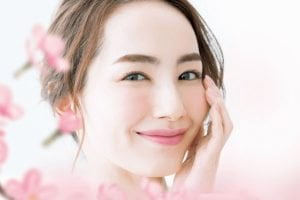 Uống gì để trắng da toàn thân