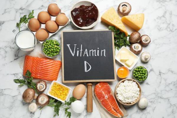 Vitamin C kích ứng thức ăn cho tất cả những người lớn
