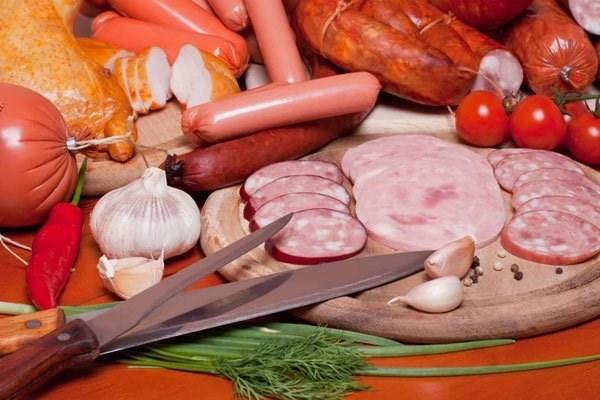 Bỏ túi 13 cách giúp hệ tiêu hóa hấp thụ tốt hơn 3 Hạn chế việc sử dụng các thực phẩm chế biến sẵn