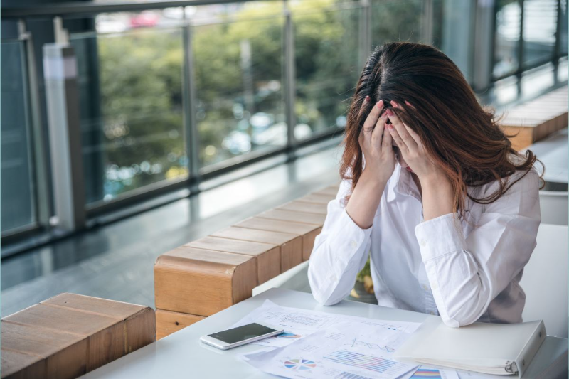 Người Lớn Hay Ốm Vặt Phải Làm Sao Để Cải Thiện Sức Khỏe? 8 căng thẳng