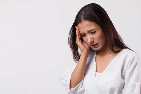Một vài triệu chứng thiếu máu não phổ biến và cách phòng ngừa 4 Thiếu máu não gây hoa mắt chóng mặt