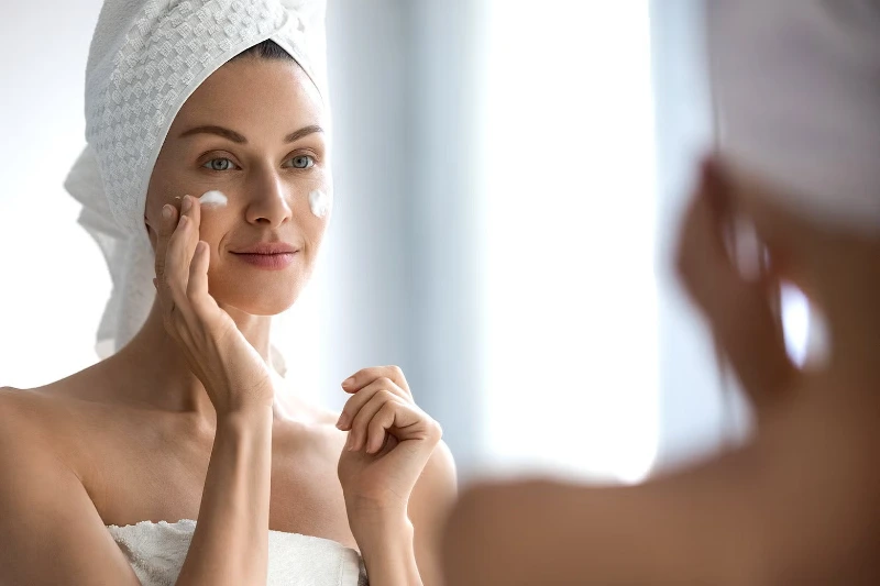 9 Cách Phục Hồi Da Bị Tổn Thương An Toàn, Hiệu Quả Cho Bạn 9 chăm sóc da đúng cách