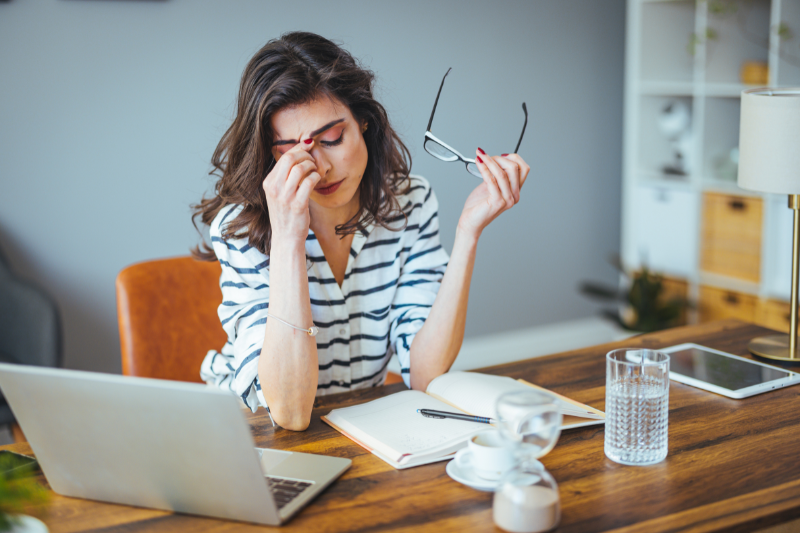 Người sau 50 tuổi uống glutathione có thực sự tốt không? 3 Glutathione giúp giảm tình trạng stress oxy hóa