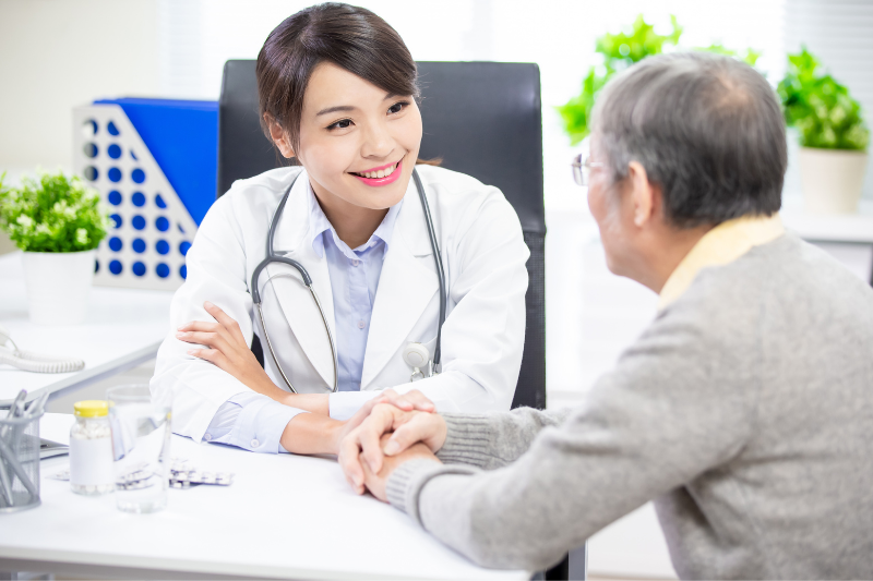 Mất ngủ kinh niên ảnh hưởng thế nào đến sức khỏe và cuộc sống? 15 Thăm khám bác sĩ để được tư vấn điều trị
