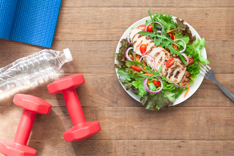 6 nguyên tắc vệ sinh giấc ngủ đơn giản để ngủ ngon hơn mỗi đêm 10 Giữ thói quen ăn uống khoa học