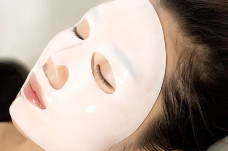 Nên đắp mặt nạ collagen vừa đủ để mang lại hiệu quả tối đa