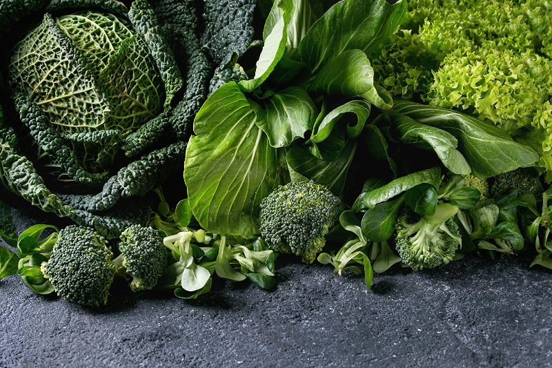 Dấu hiệu thiếu kẽm, ảnh hưởng và cách cải thiện tình trạng 11 Rau lá xanh giàu chất xơ