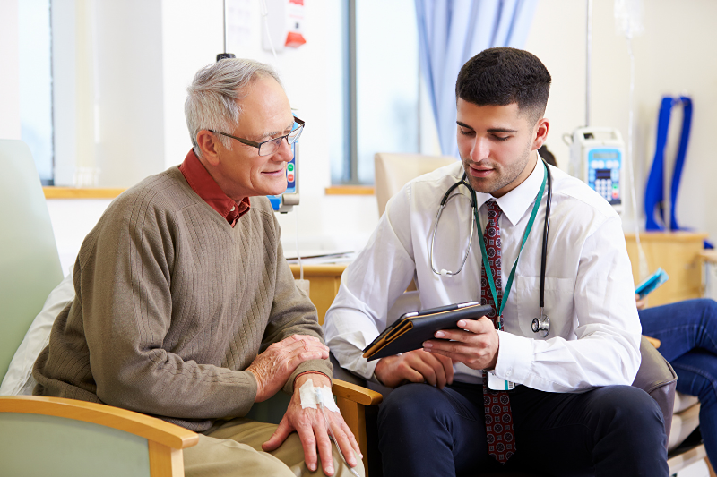 Tham khảo ý kiến của bác sĩ hoặc chuyên gia dinh dưỡng