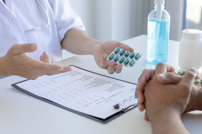 Tham khảo ý kiến của bác sĩ trước khi uống kẽm