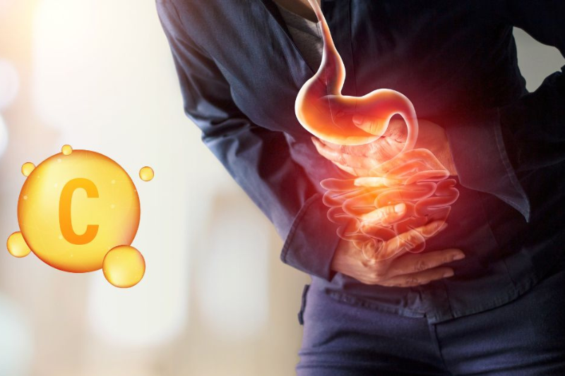 Đầy bụng, ợ nóng, kích ứng dạ dày là dấu hiệu bạn nên dừng nạp vitamin C