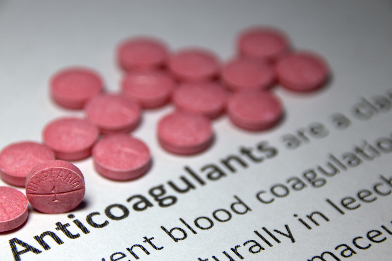 Người sử dụng thuốc chống đông cần cân nhắc uống Omega 3