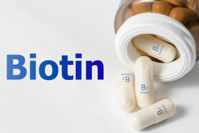 Biotin là gì, vai trò, tác dụng và cách bổ sung dưỡng chất 2 Biotin là gì? Biotin là vitamin thuộc nhóm B, giúp duy trì hoạt động của cơ thể