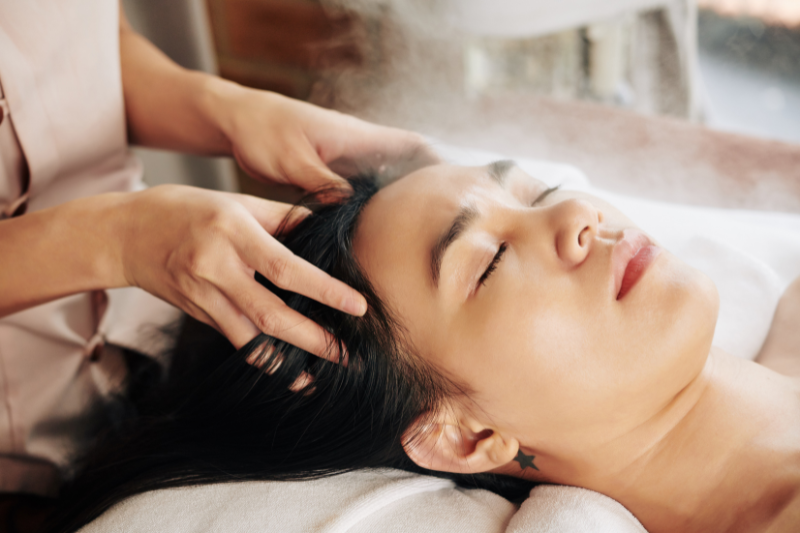 Sử dụng tinh dầu chăm sóc tóc cần kiên trì