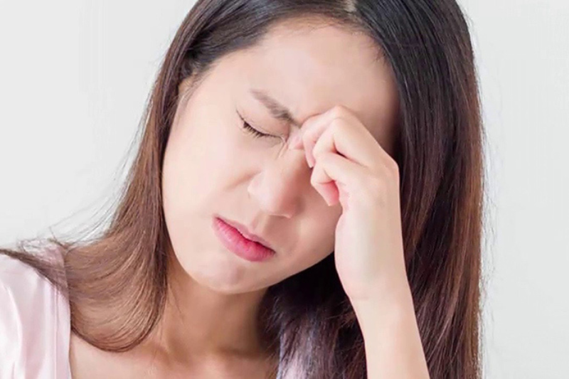 Mất tập trung, tâm trạng thay đổi thất thường cũng là dấu hiệu lão hóa ở phụ nữ