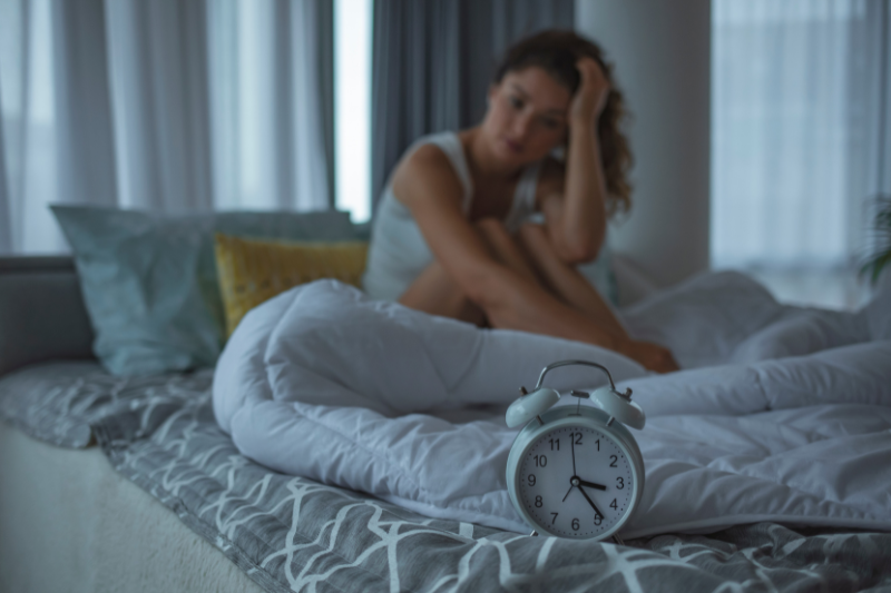 Stress kéo dài ảnh hưởng đến quá trình lão hóa như thế nào? 7 Rối loạn cortisol làm suy giảm chất lượng giấc ngủ